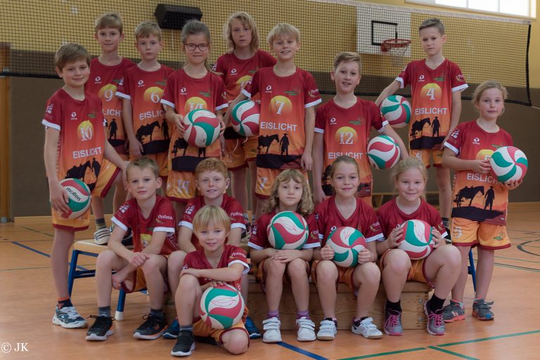 Minihands mit erstem Turnier